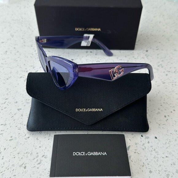Authentic Dolce & Gabbana Sunglasses 😎 - Picture 2 of 4